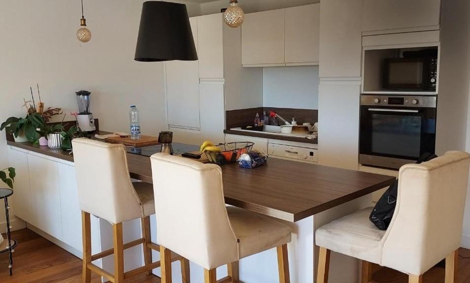 Chambre Lit 2 Personnes Dans Appartement Du Logeur Mandelieu エクステリア 写真